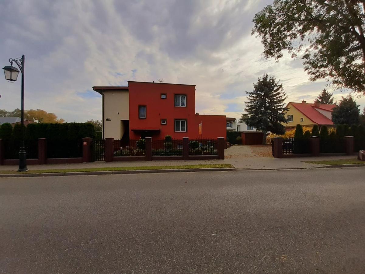 Pokoje Goscinne "Lenka" Ciechocinek Exterior foto